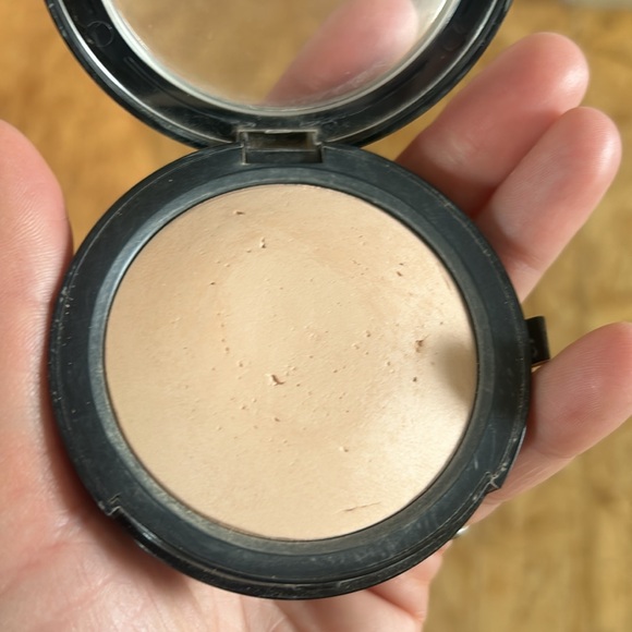 Sephora MicroSmooth Powder in 15 Fair Neutral - Picture 4 of 5